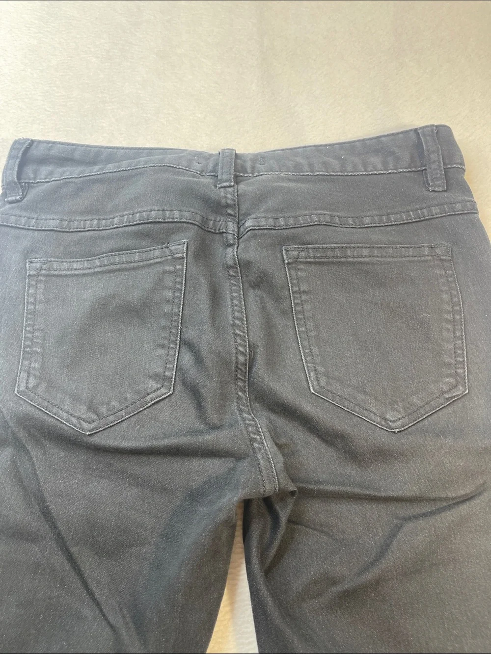 Free People Black WOMENS SKINNY  W26 Jeans Label Detail DISTRESSED YKk